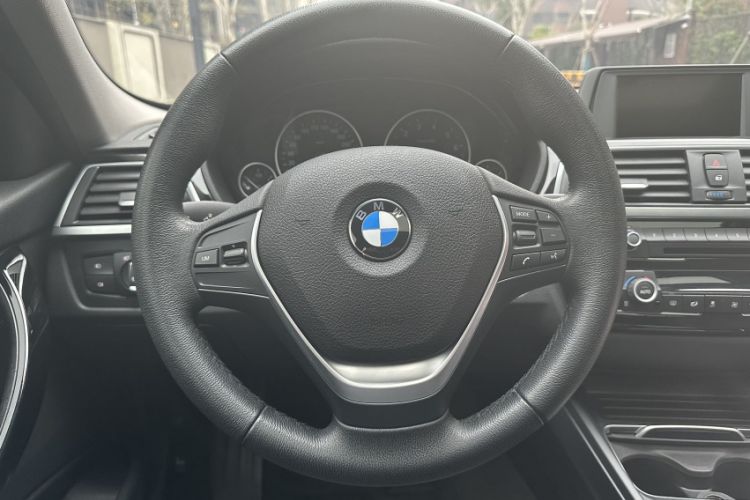 Used BMW 3 Series 2017 320Li Fashion Model
