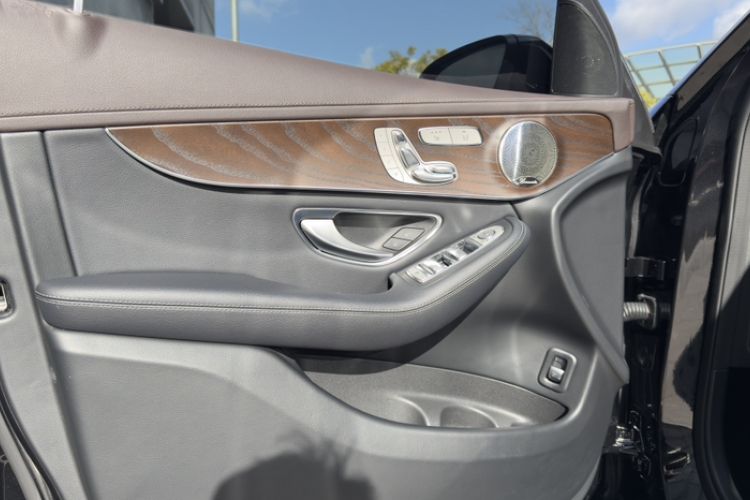 Used Mercedes-Benz GLC 2022 Refreshed GLC 300 L 4MATIC Dynamic Edition
