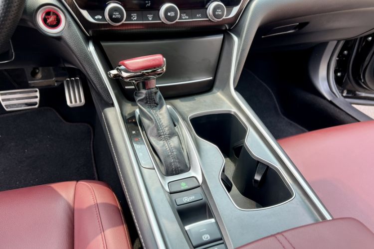 Used Honda Accord 2022 260TURBO Phantom Night · Prestige Edition
