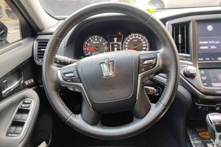 Used Toyota Crown 2015 2.5L Luxury Edition