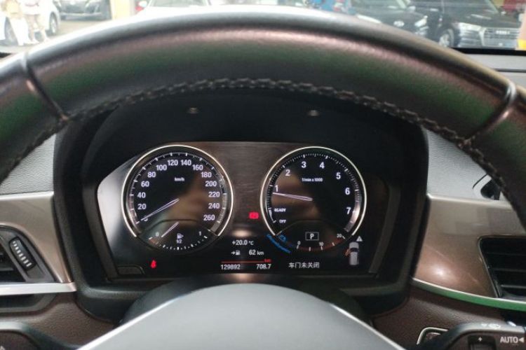 Used BMW X1 2019 xDrive20Li Luxury Model Odometer Close Up