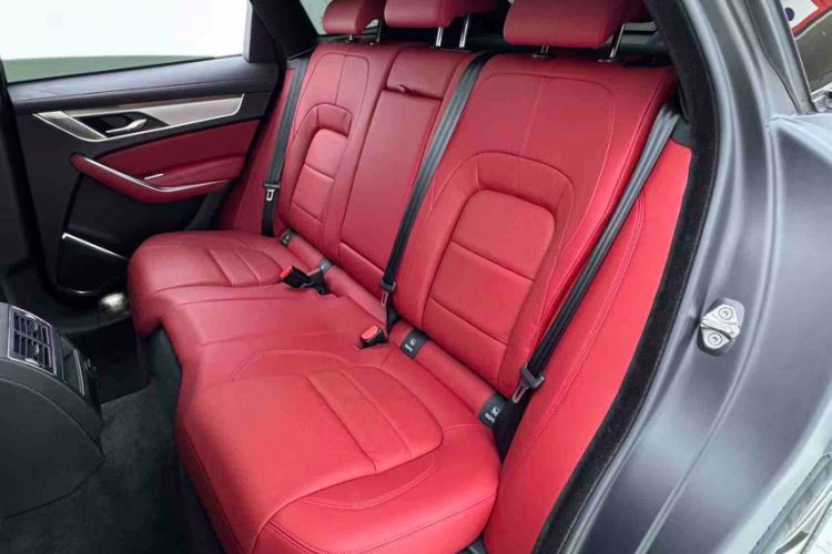 Used Jaguar F-PACE 2024 P250 R-Dynamic SE