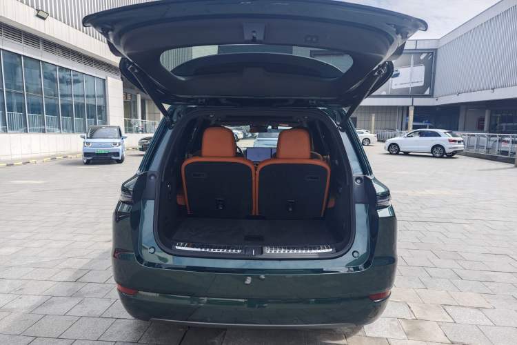 Used Li Auto L9 2024 Ultra Model Exterior 7