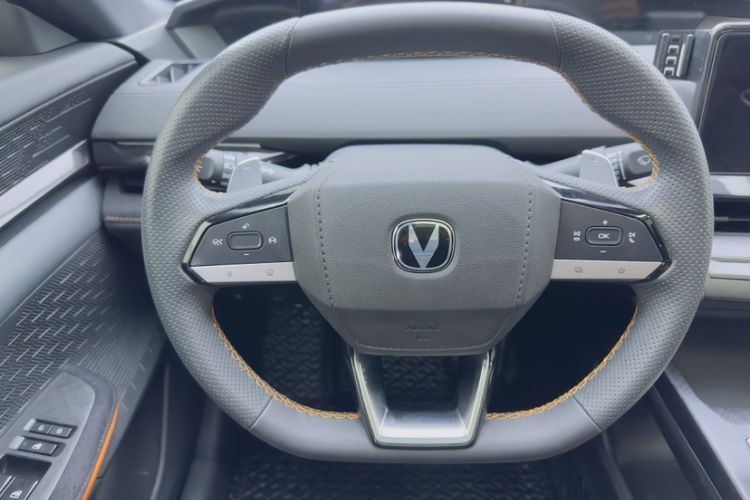 Used Changan UNI-V 2022 2.0T Sporty Version
