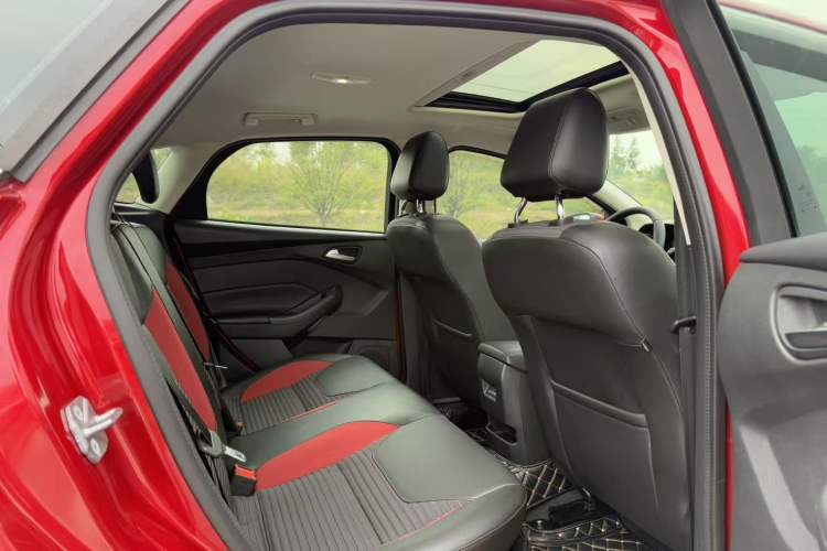 Used Ford Focus 2020 Hatchback Classic 1.5L Automatic Trendy Model
