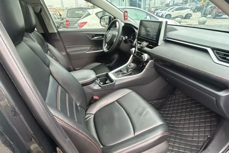 Used Toyota RAV4 2020 2.0L CVT Two-Wheel Drive Fashion Edition
