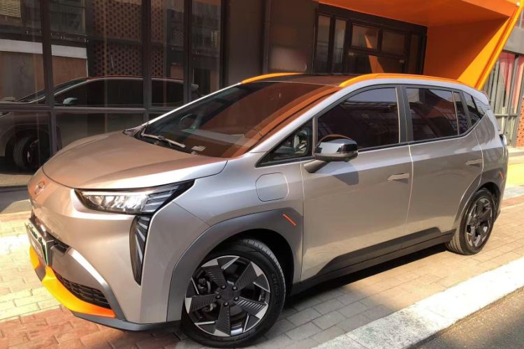 Used AION Y 2022 70 Intelligent Edition Lithium Iron Phosphate Exterior 4