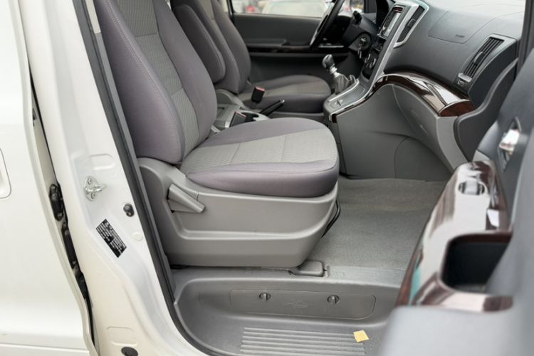 Used FORTHING CM7 2014 2.4L Manual Business Edition Right Front Seat