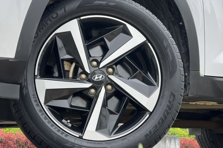 Used Hyundai ix35 2021 2.0L Automatic 2WD GLS Leading Edition Exterior 6