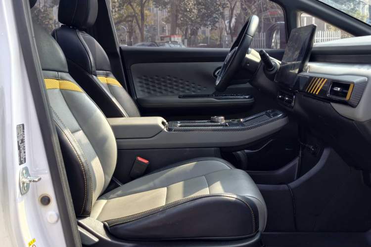 Used AION Y 2022 70 Intelligent Edition Lithium Iron Phosphate
