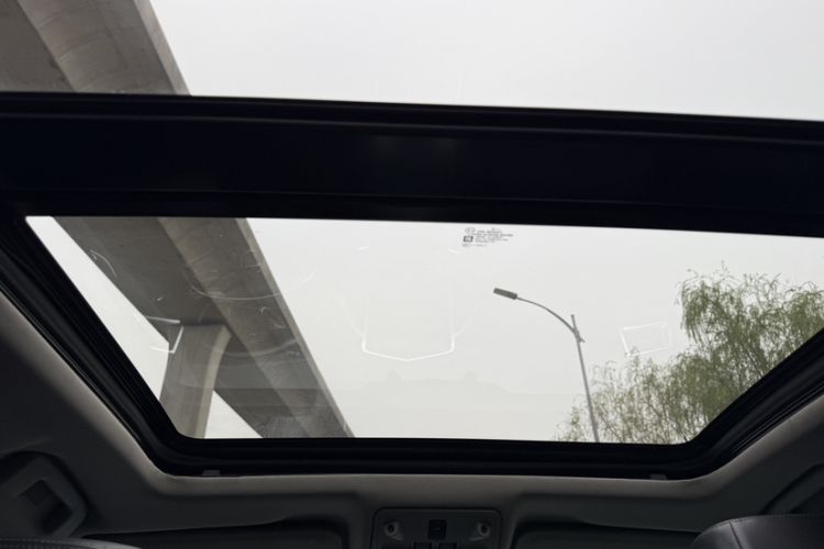 Used Cadillac SRX 2015 3.0L Comfort Version
