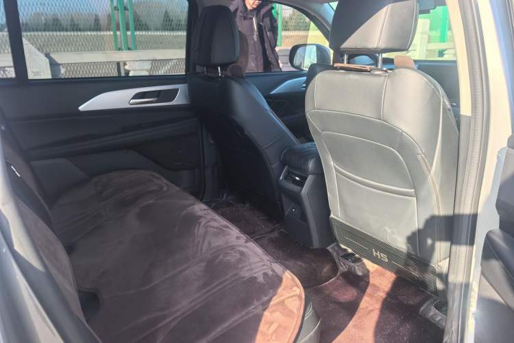 Used Haval H5 2023 2.0T Automatic All-Wheel Drive LinkedIn Gasoline
