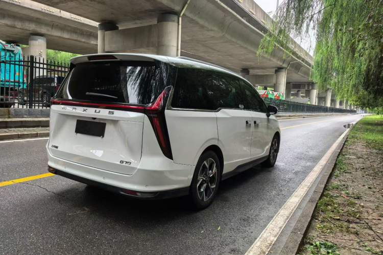 Used SAIC MAXUS G70 2024 2.0T Automatic Flagship Version 7 Seats
