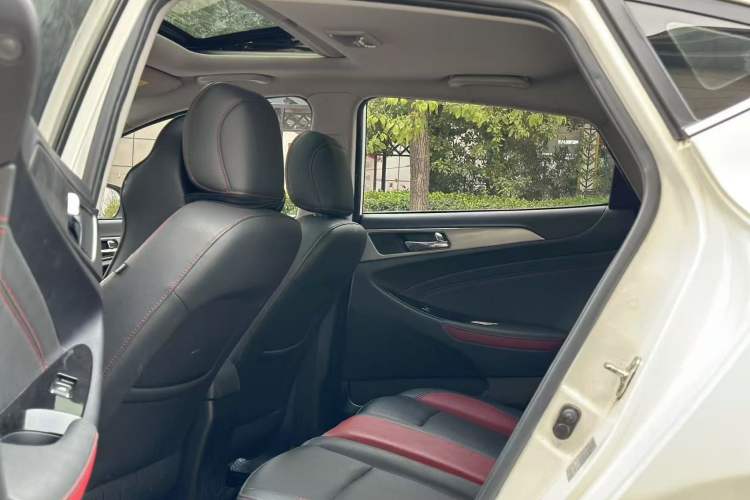 Used CHANGAN Eado 2016 1.6L Automatic Junku Model
