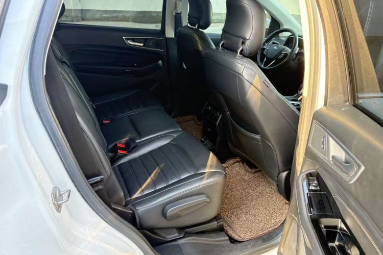 Used Ford Edge 2015 2.0T GTDi 4x4 High-Grade Model