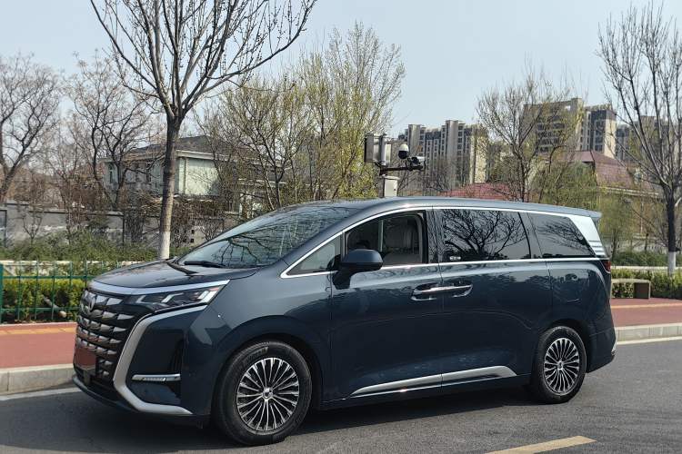 Used Denza D9 2024 DM-i 980 Four-Wheel Drive Flagship Model