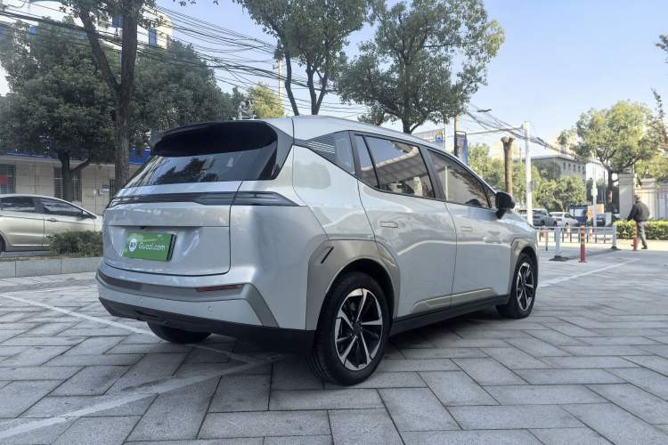 Used AION Y 2024 Younger Star Edition