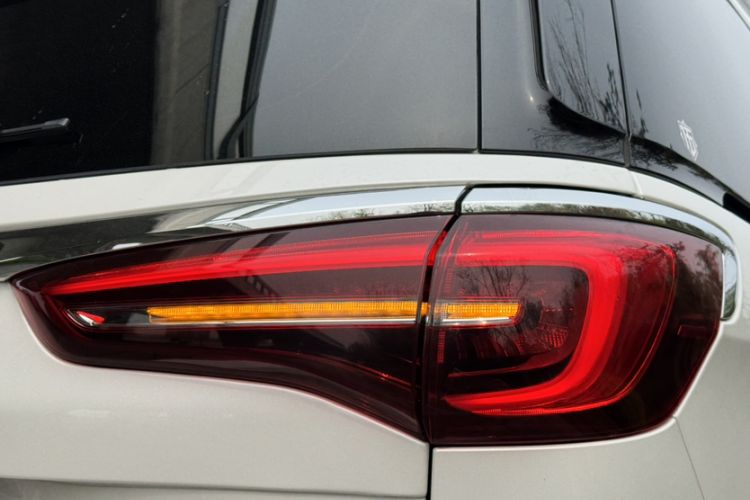 Used Buick GL8 2022 ES Landtrek 653T Flagship Model
