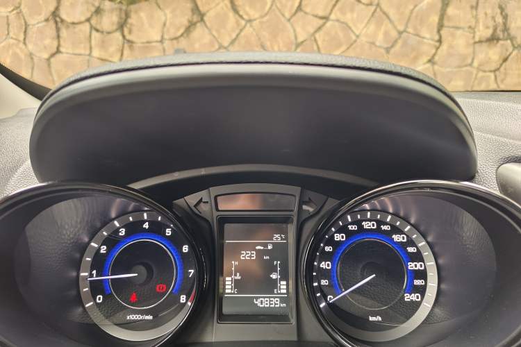 Used Changan CS15 2016 1.5L Manual Luxury Edition
