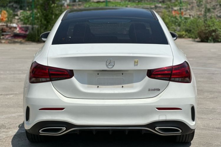 Used Mercedes-Benz A-Class 2020 Facelift A 180 L Sport Sedan Special Configuration Exterior 4