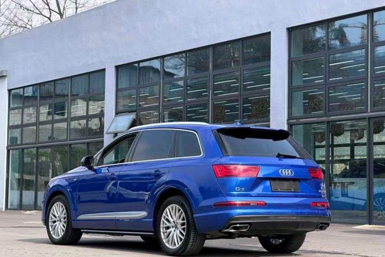 Used Audi Q7 2016 45 TFSI Technology Edition Exterior 2