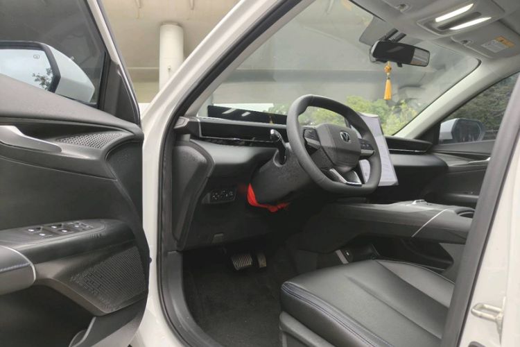 Used CHANGAN Eado PHEV 2025 Smart New Blue Whale 145KM High-Energy Edition
