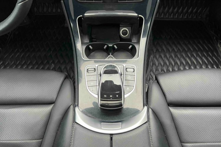 Used Mercedes-Benz GLC Coupe 2017 GLC 200 4MATIC Coupe SUV