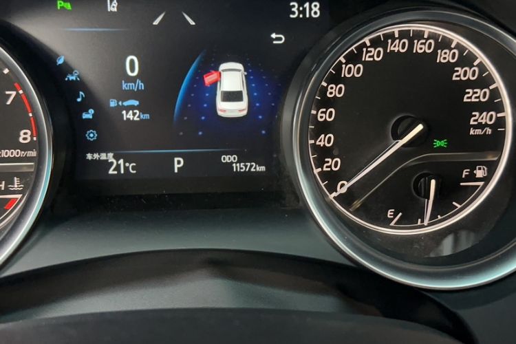 Used Toyota Camry 2023 2.0G Luxury Edition
