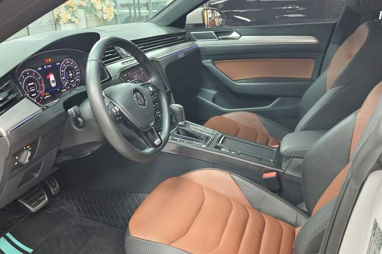 Used Volkswagen FAW-Volkswagen CC 2019 380TSI Glamour Edition China V Standard Interior 1