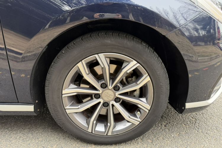 Used BYD Song MAX 2021 Upgraded Model 1.5T Automatic Prestige 7-Seater Exterior 12