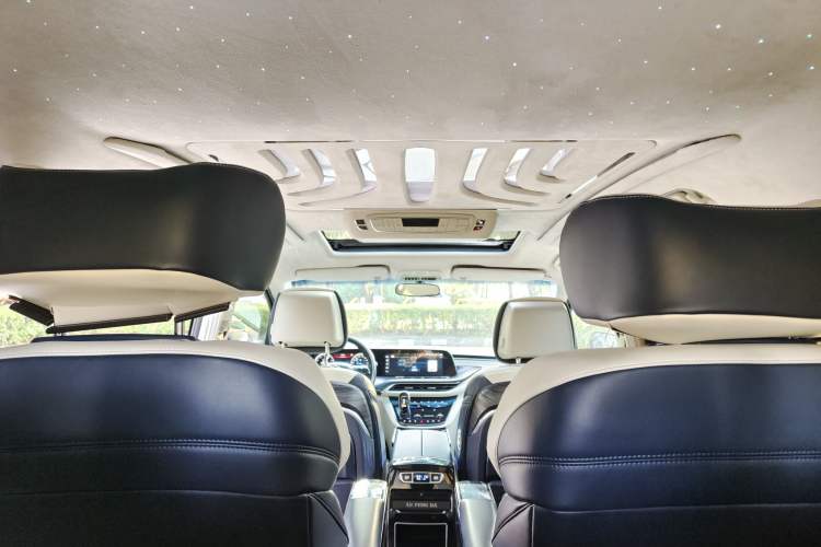 Used Buick GL8 2021 ES Landtrek 653T Comfort Edition
