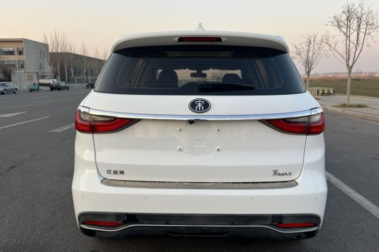 Used BYD Song MAX 2017 1.5T Automatic Smart Connect Elite 7-Seater