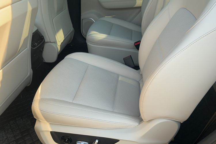 Used Li Auto ONE 2021 Extended-Range 6-Seater Version Interior 3