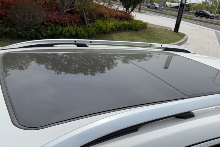 Used Chevrolet Equinox 2018 535T Automatic YuJie Edition Roof