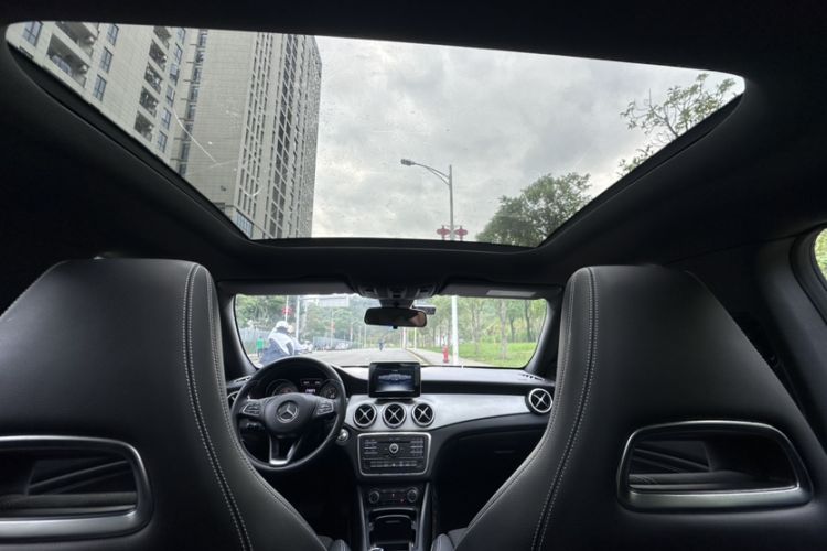 Used Mercedes-Benz CLA 2016 Refreshed CLA 200 Sport Edition Headliner