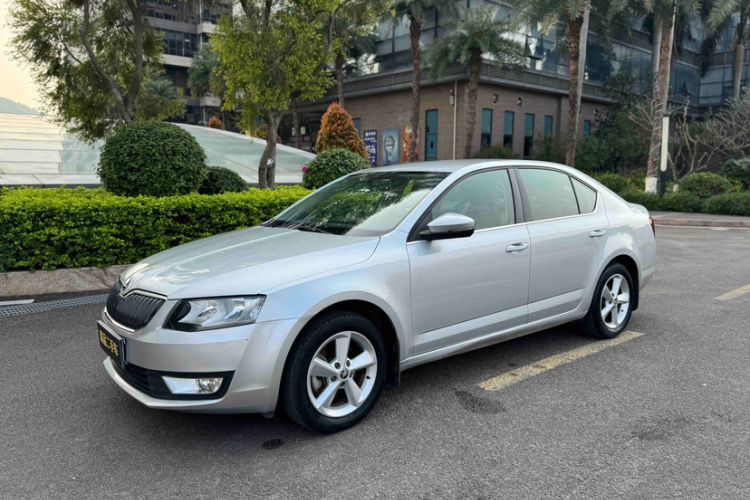 Used Skoda Octavia 2015 1.6L Automatic Yijie Edition