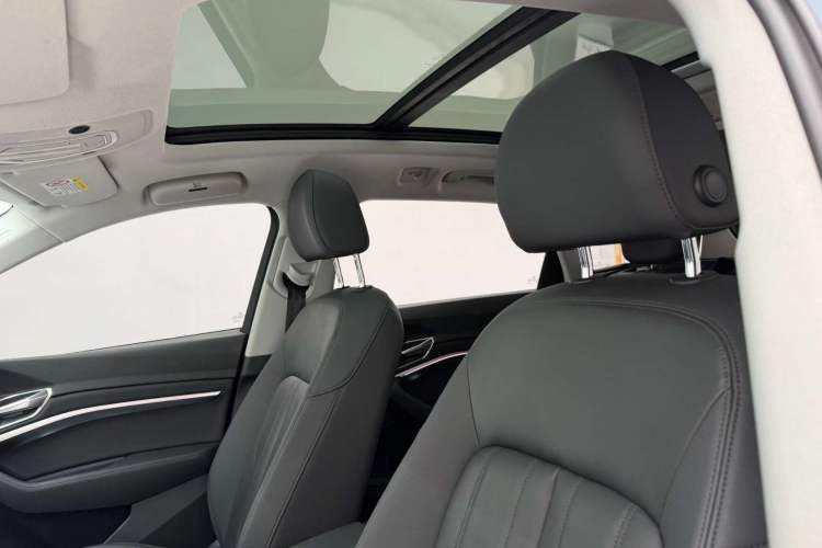 Used Audi e-tron 2019 55 quattro Fashion Edition
