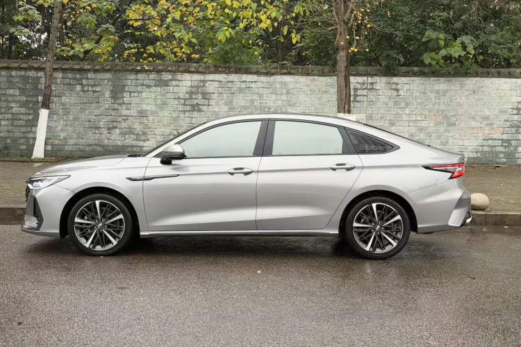 Used Chery Arrizo 8 2023 High-Performance Edition 2.0T DCT Powerfully Equipped
