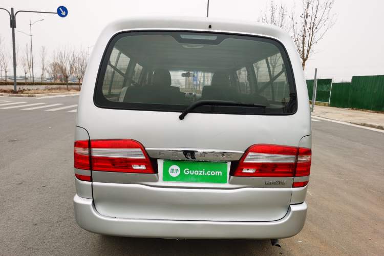 Used Jinbei Grace 2015 2.0L Classic Edition Standard Model Long Wheelbase 7/9 Seats