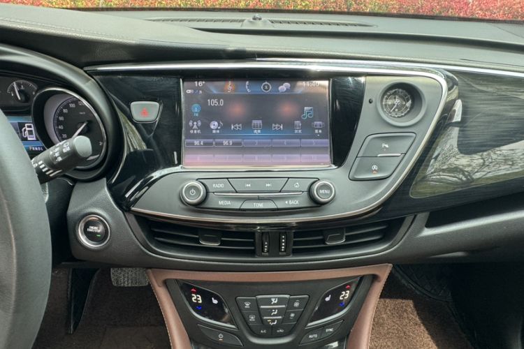 Used Buick Envision 2018 28T Four-Wheel Drive Elite Version