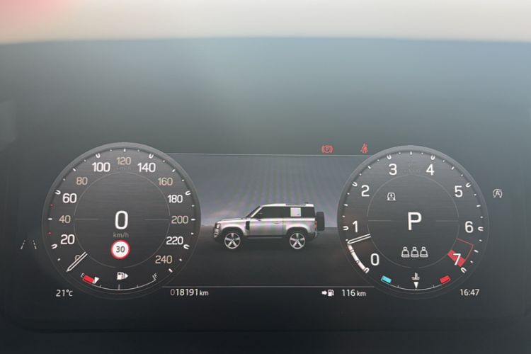 Used Land Rover Defender 2024 90 2.0T P300 S