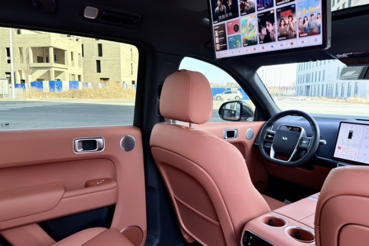 Used Li Auto L8 2024 Ultra Model Interior 6