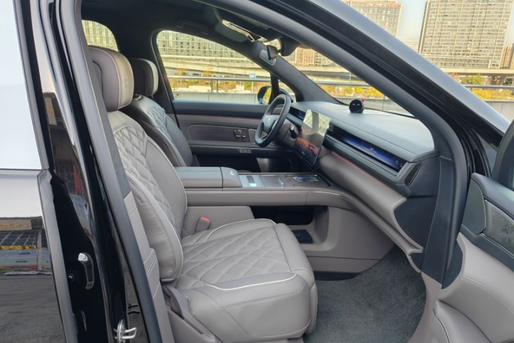 Used Nio ES8 2026 Model 6-seat Executive Luxury Edition
