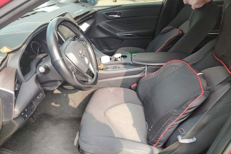 Used Toyota Avalon 2019 2.0L Ambition Edition China VI Interior 1