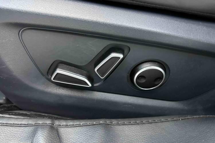 Used CHANGAN UNI-T 2020 1.5T Flagship Version