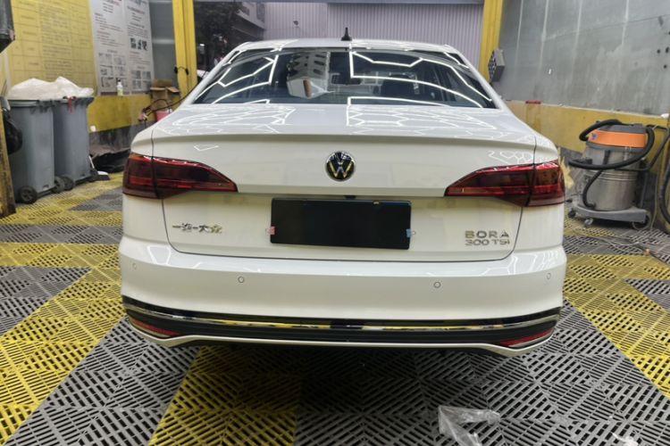 Used Volkswagen Bora 2025 300TSI DSG Prestige Edition
