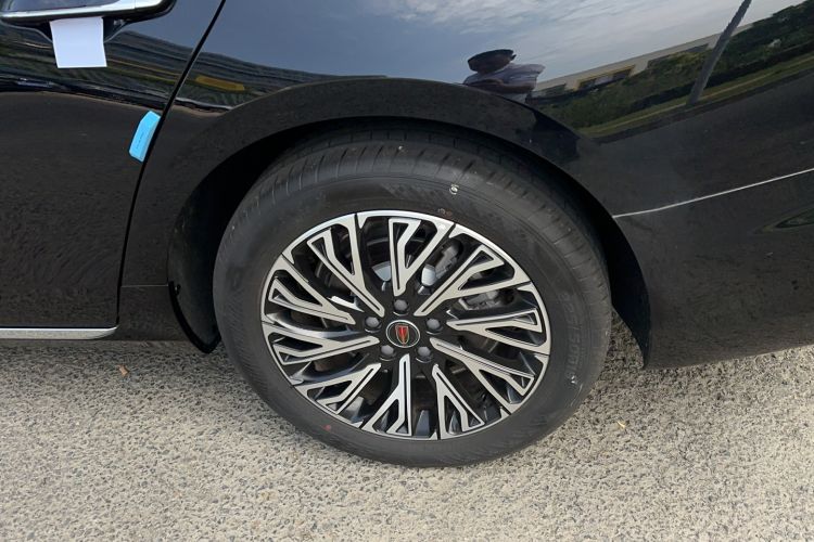 Used Hongqi H5 2025 2.0T Automatic Flag Edition – 500 000 Units Commemorative Version