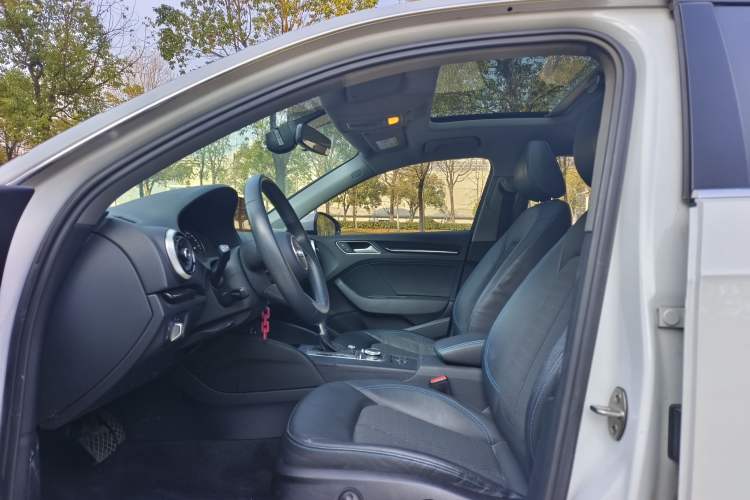 Used Audi A3 2020 Sportback 35 TFSI Fashion Edition China VI Emission Standard