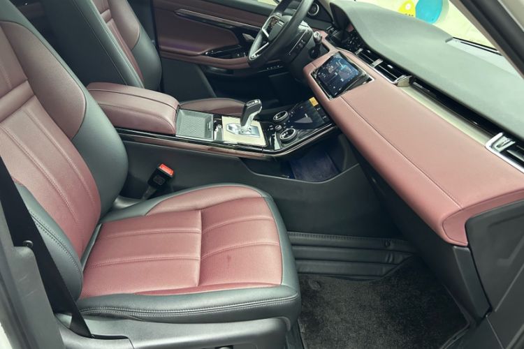 Used Land Rover Range Rover Evoque 2022 Aurora L 249 PS R-Dynamic Luxury Edition
