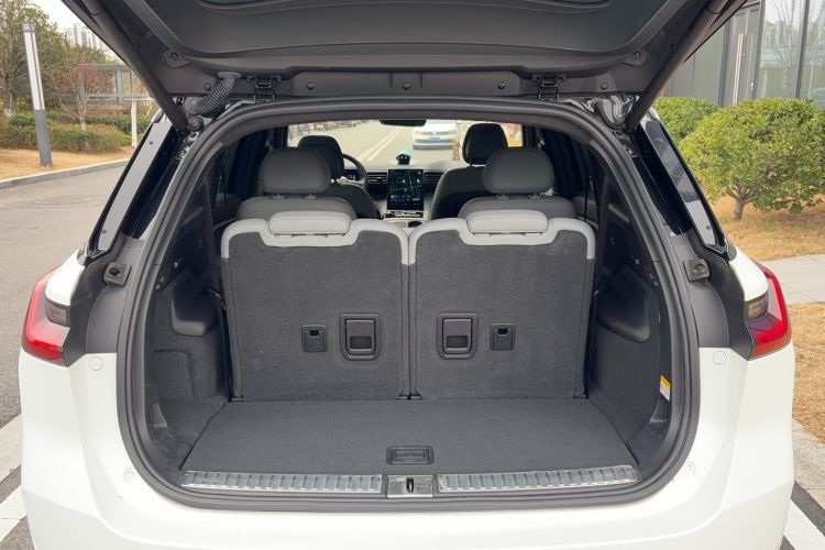 Used Nio ES8 2020 415 km Range 6-Seater Version
